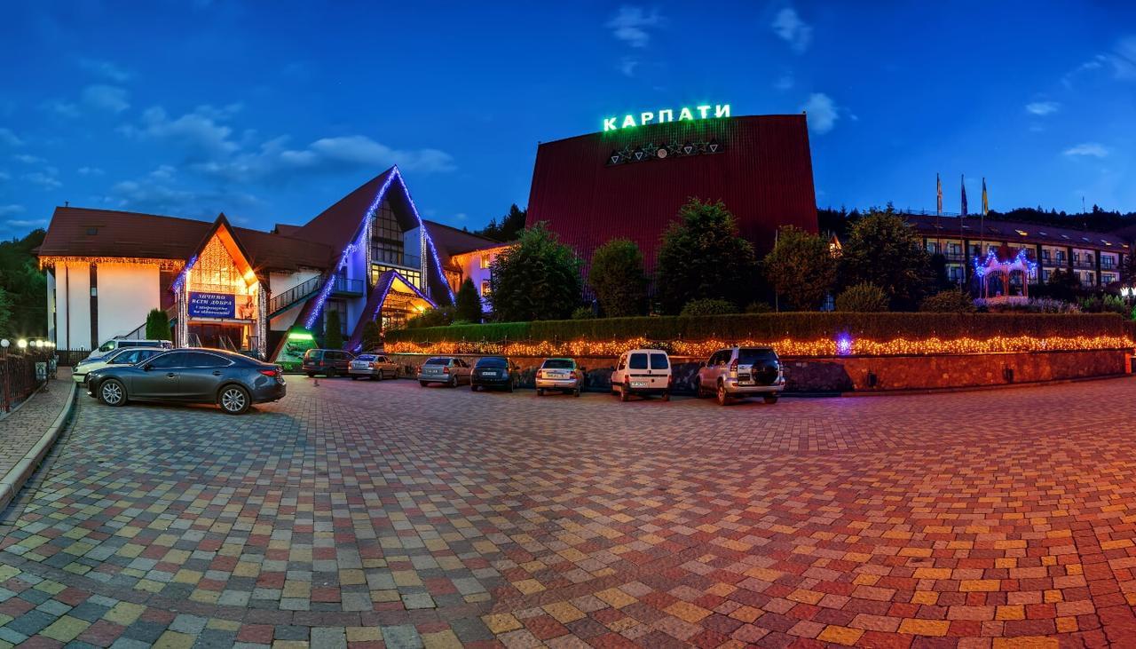 Karpaty Hotell Jaremtje Exteriör bild