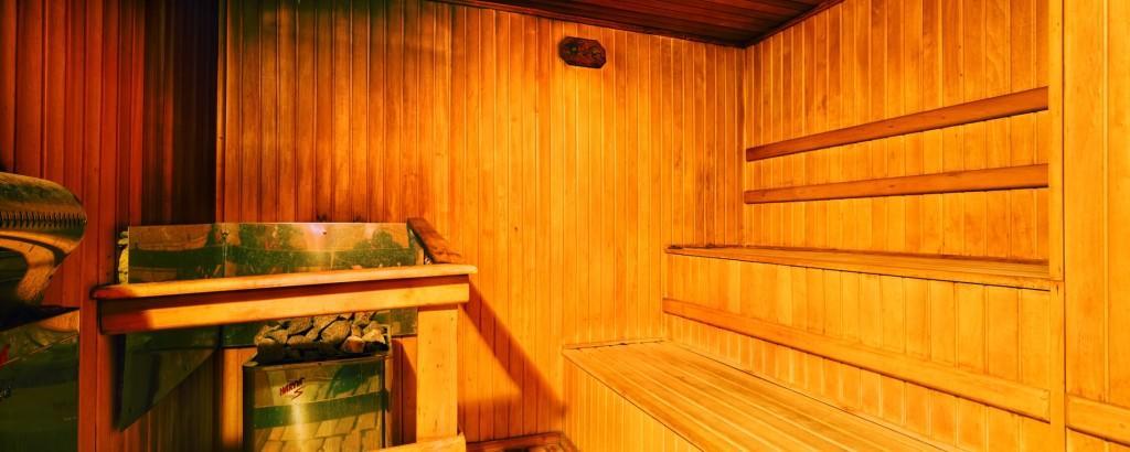Karpaty Hotell Jaremtje Exteriör bild